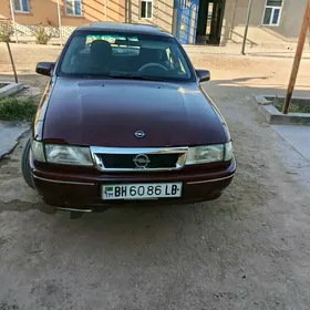 Opel Vectra 1990