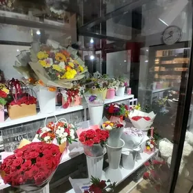GÜLLER WE SOWGATLAR
