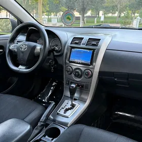 Toyota Corolla 2011