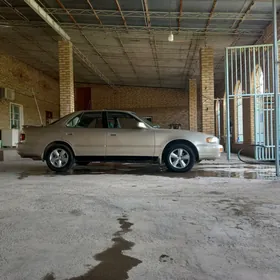 Toyota Camry 1996