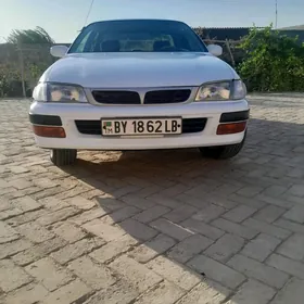 Toyota Corona 1995