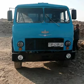 Maz Samosval 1990