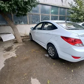 Hyundai Accent 2019