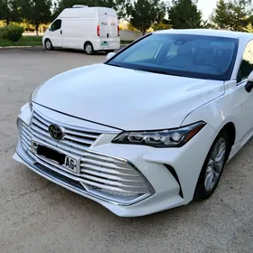 Toyota Avalon 2019