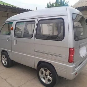 Daewoo Damas 2011