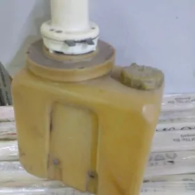 бачок для стеклоочистителя