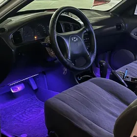 Hyundai Sonata 1998