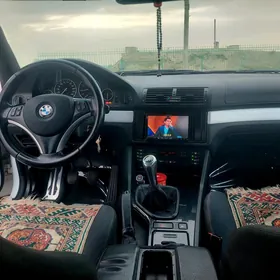 BMW E39 1999