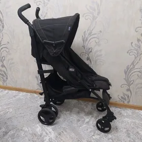Коляска Chicco