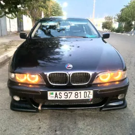 BMW E39 2002