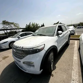 Ford Explorer 2021