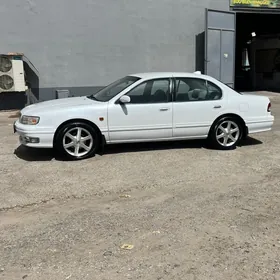 Nissan Maxima 1997