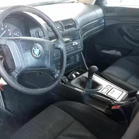 BMW 528 1999