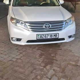 Toyota Avalon 2012