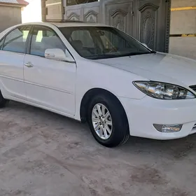 Toyota Camry 2005