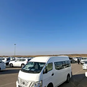 Nissan Urvan 2021
