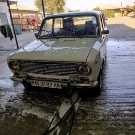Lada 2102 1983