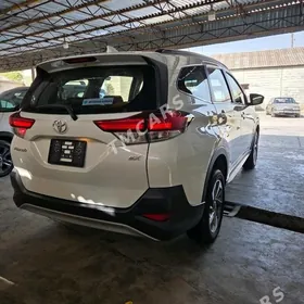 Toyota Rush 2021