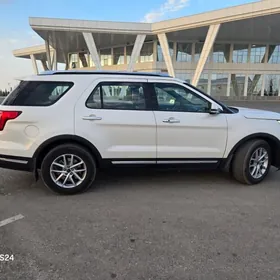 Ford Explorer 2019