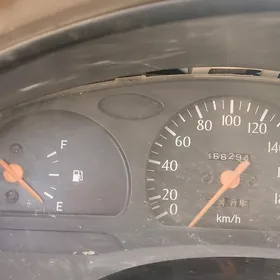 Toyota Tercel 1995