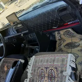 Lada 2107 2000
