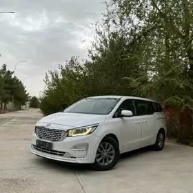 Kia Sedona 2019