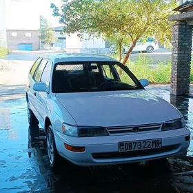 Toyota Corolla 1993