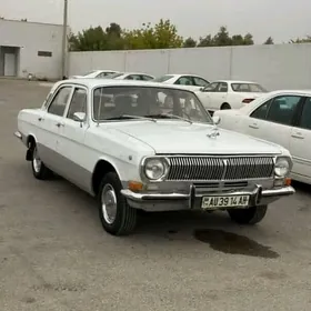 Gaz 24 1993