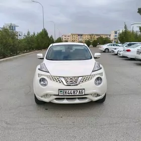 Nissan JUKE 2015