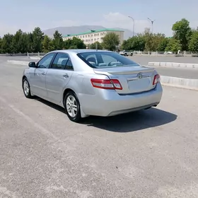 Toyota Camry 2010