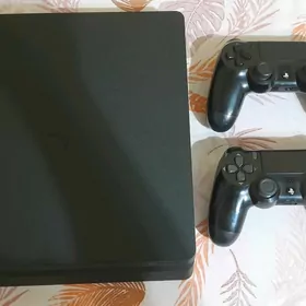PS4 SLIM 9.00️