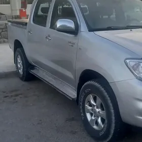 Toyota Hilux 2010
