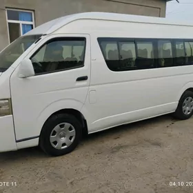 Toyota Hiace 2007