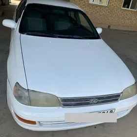 Toyota Corona 1992