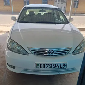 Toyota Camry 2004