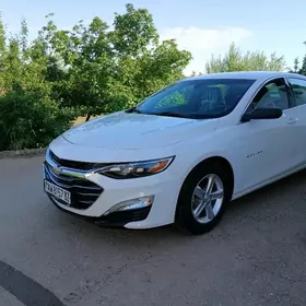 Chevrolet Malibu 2020