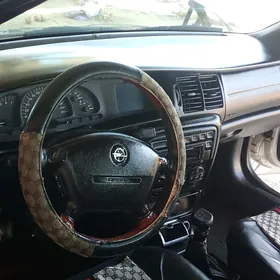 Opel Vectra 1997