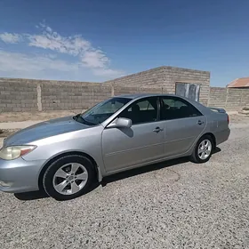 Toyota Camry 2004