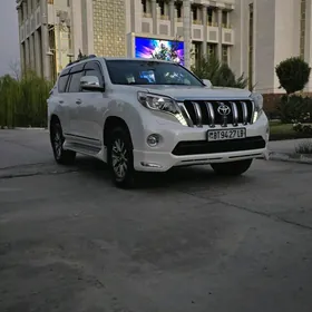 Toyota Land Cruiser Prado 2014