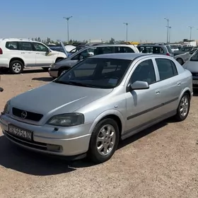 Opel Astra 2003