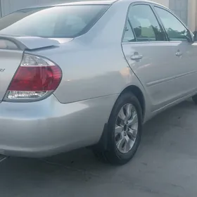Toyota Camry 2004