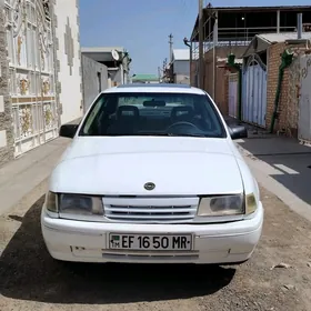 Opel Vectra 1990