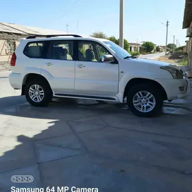 Toyota Land Cruiser Prado 2003