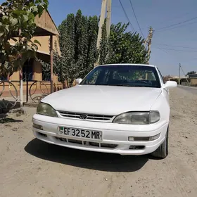 Toyota Camry 1992