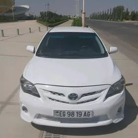 Toyota Corolla 2011