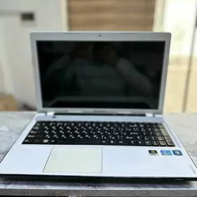 Lenova