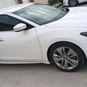 Nissan Maxima 2020