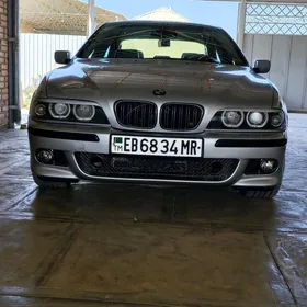 BMW E39 2003
