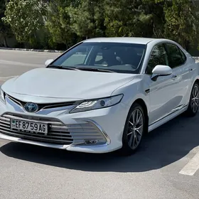 Toyota Camry 2022