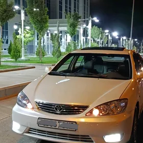 Toyota Camry 2004